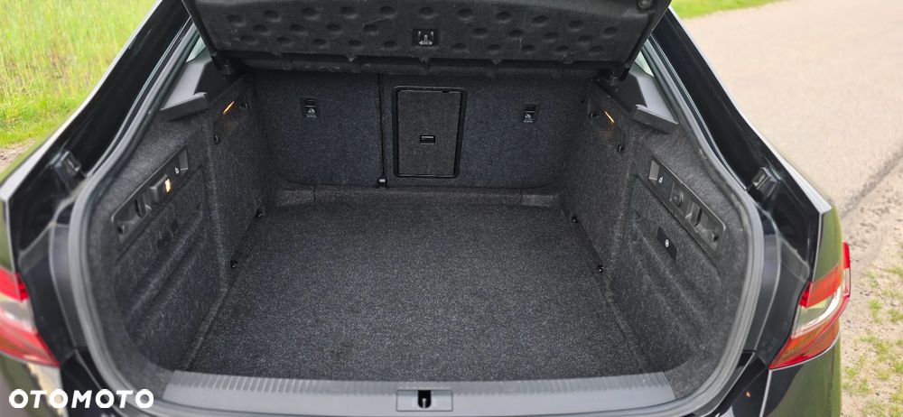 Skoda Superb 2.0 TSI 4x4 L&K DSG - 24