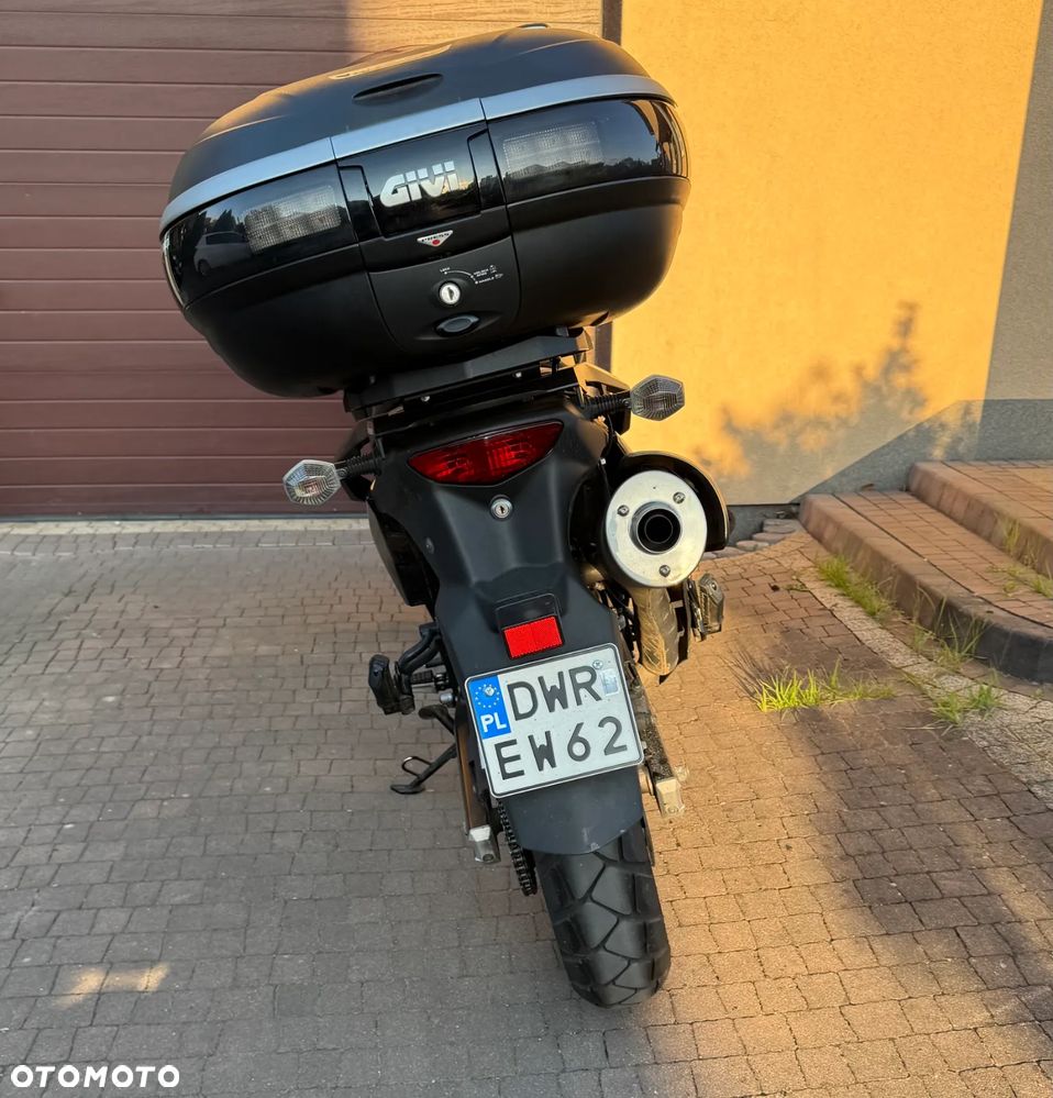 Suzuki V-STROM - 5