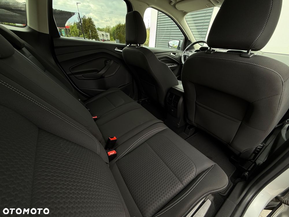 Ford Kuga 1.5 EcoBoost 2x4 Cool & Connect - 30