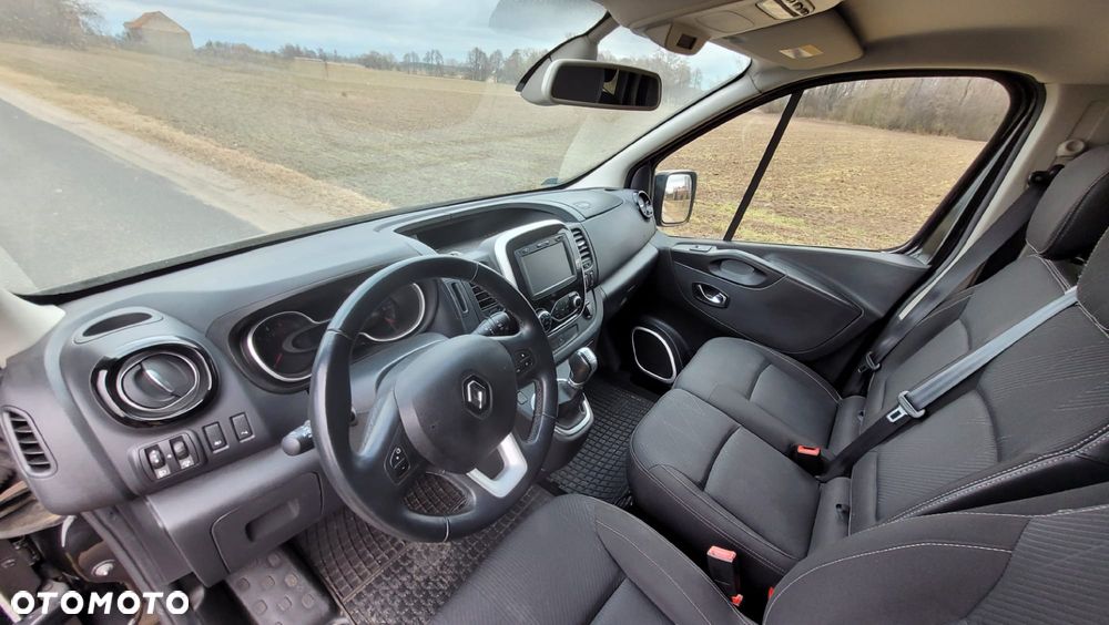 Renault Trafic - 15