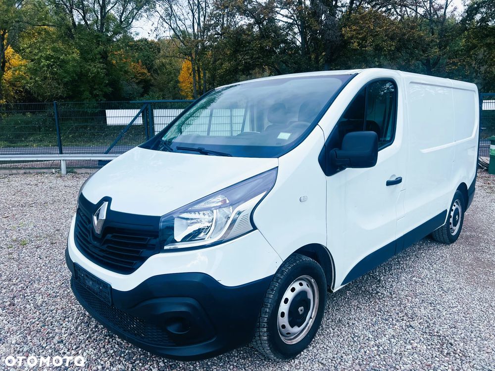 Renault Trafic - 2