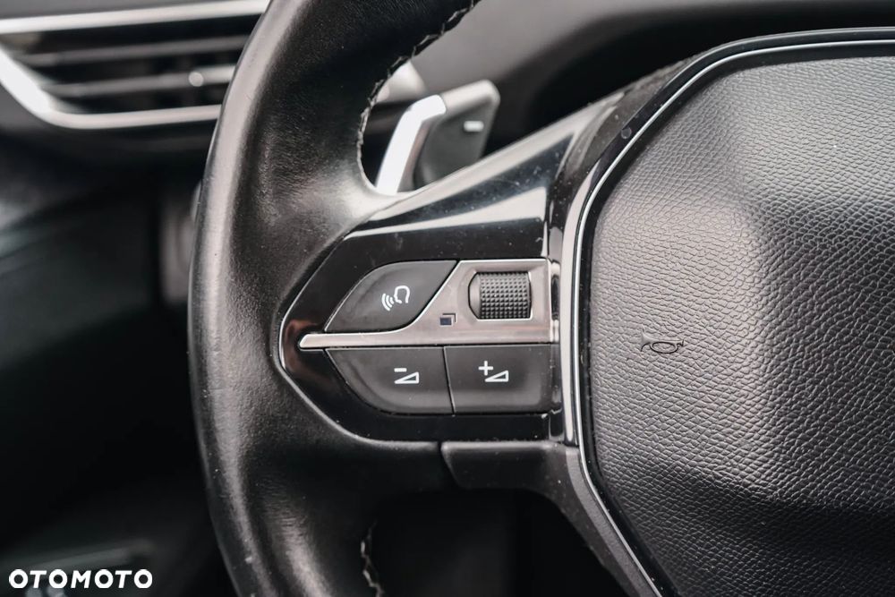Peugeot 3008 PureTech 130 Stop & Start GPF EAT8 Allure - 34