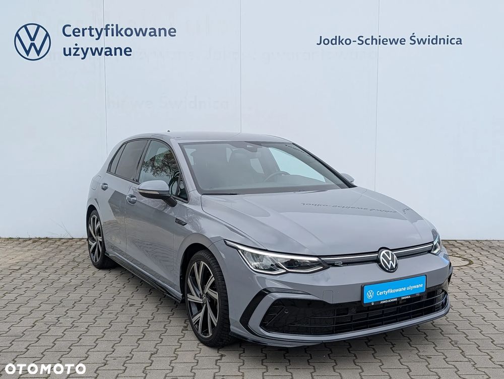 Volkswagen Golf 1.5 eTSI OPF DSG R-Line - 3