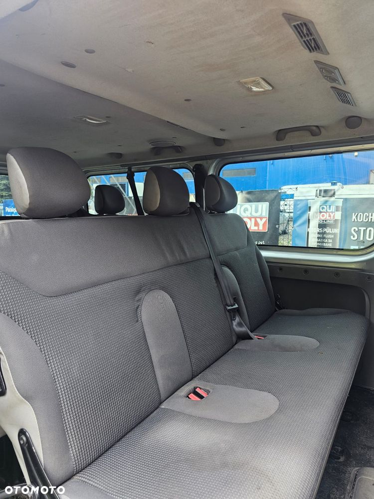 Opel Vivaro L2H1 2.9t - 19