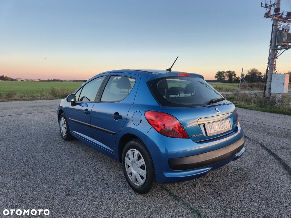 Peugeot 207 1.4 Presence - 5