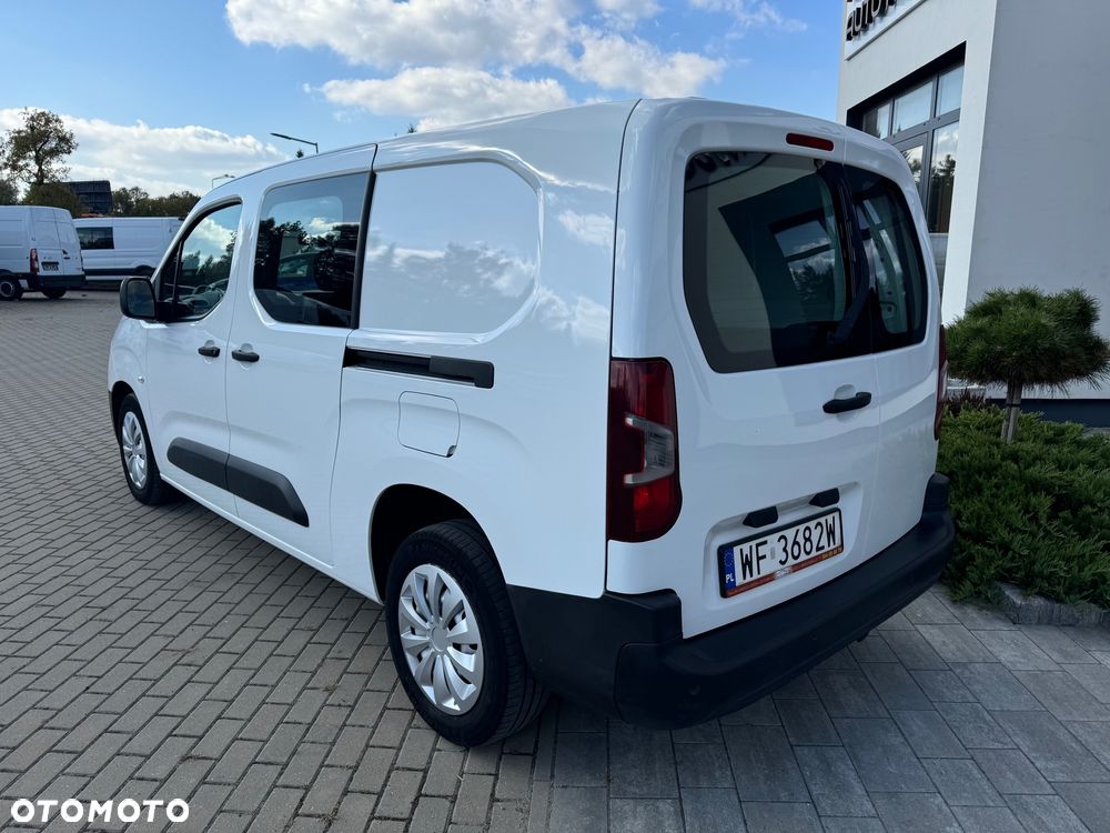 Toyota Proace City 1.5 D-4D Long 2,3t Active (bryg.) - 7
