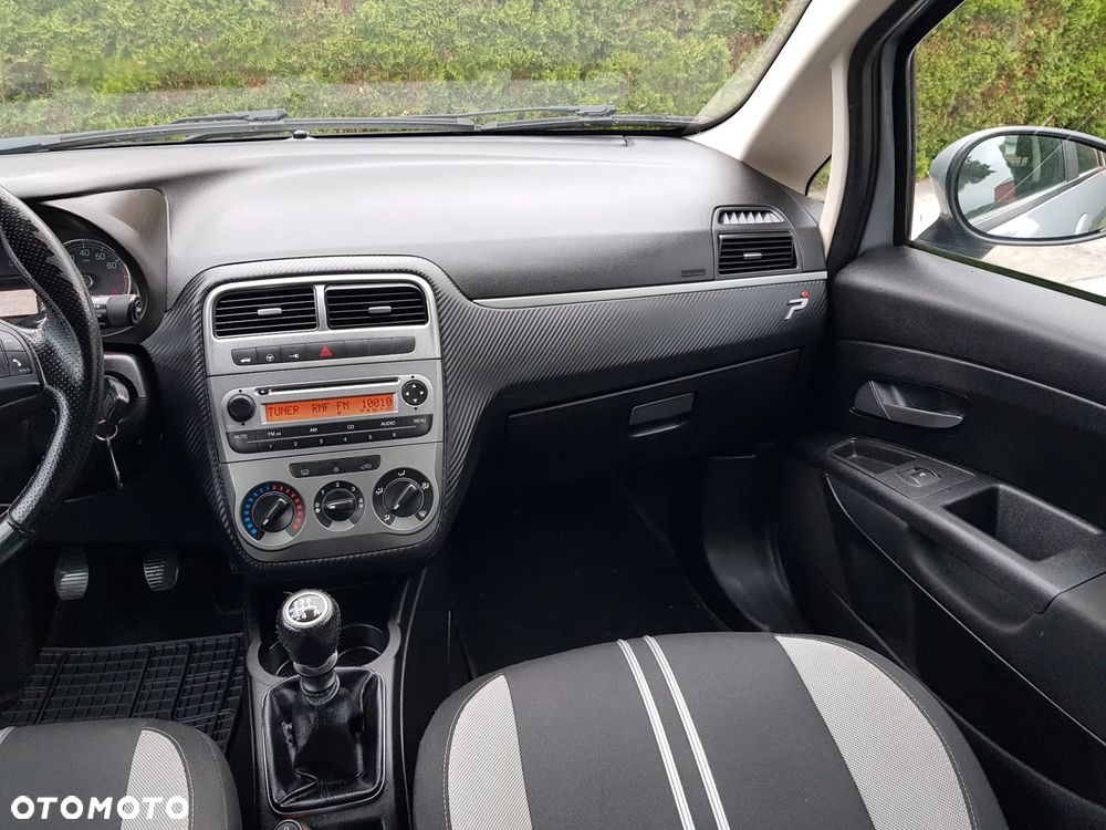 Fiat Punto - 11