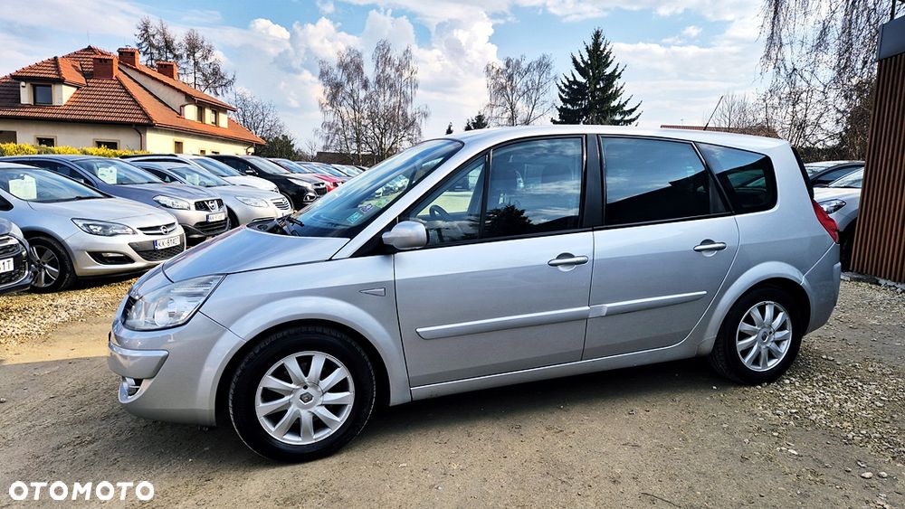 Renault Grand Scenic 2.0 16V Privilege - 24