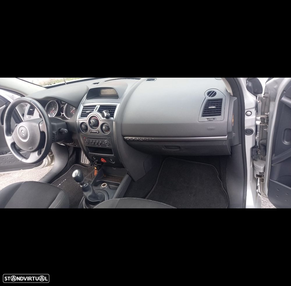 Renault Mégane 1.5 dCi Extreme - 5