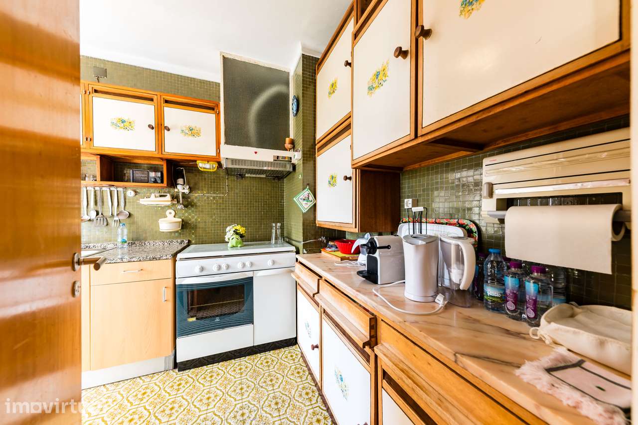 Apartamento T7 com 3 casas de banho e varandas | ou T4 + T3 - Grande imagem: 4/32