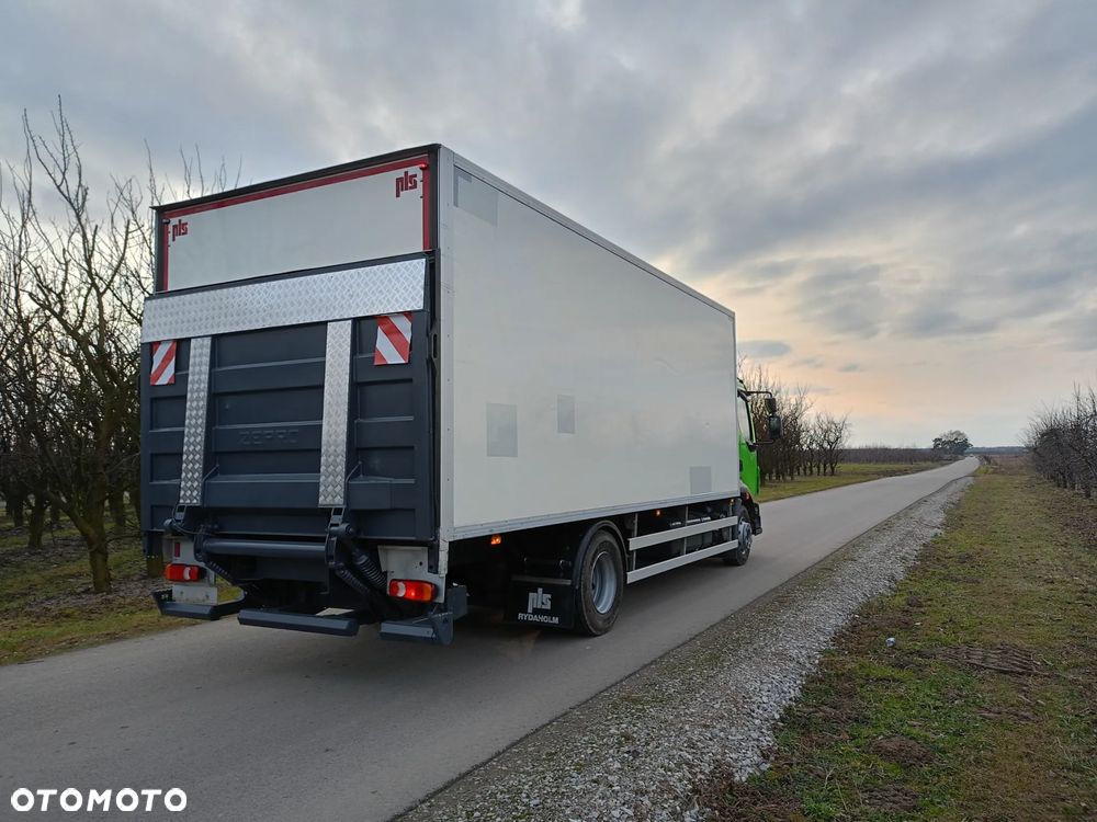 Volvo FL - 4