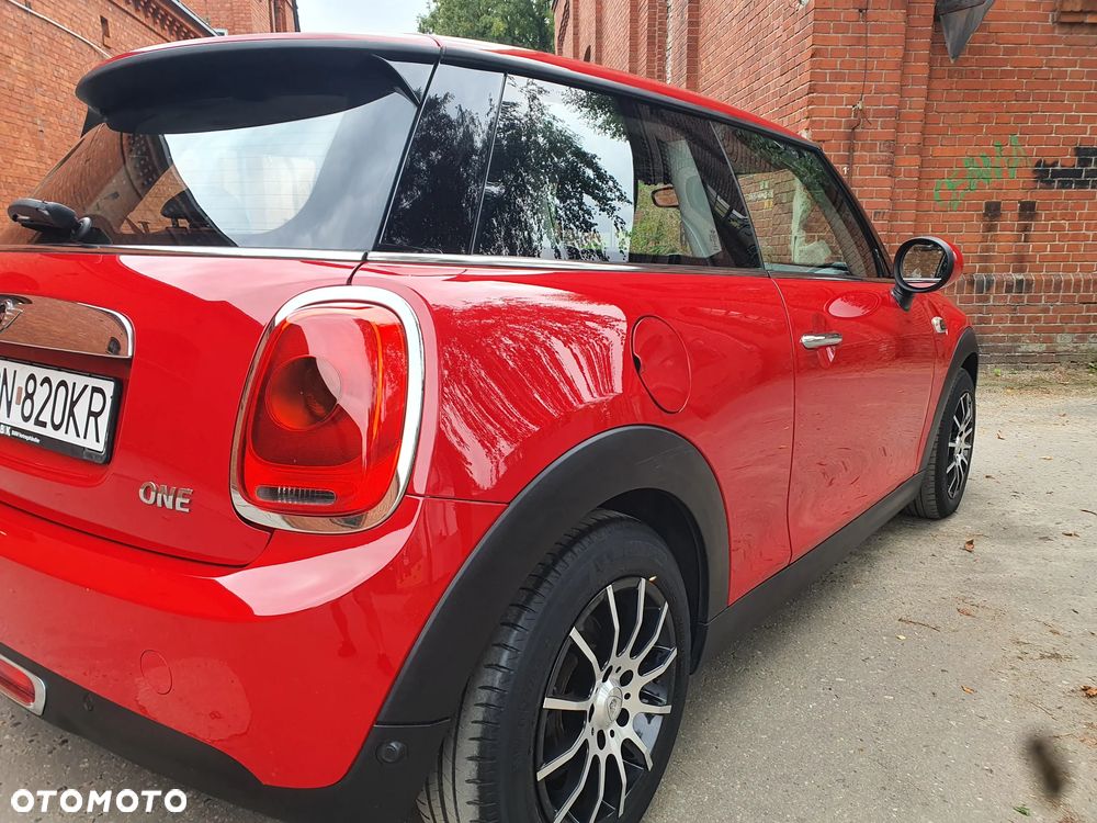 MINI ONE Blackyard - 6