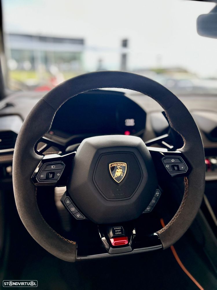 Lamborghini Huracán EVO - 8