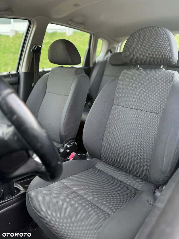 Chevrolet Aveo 1.2 LS - 13