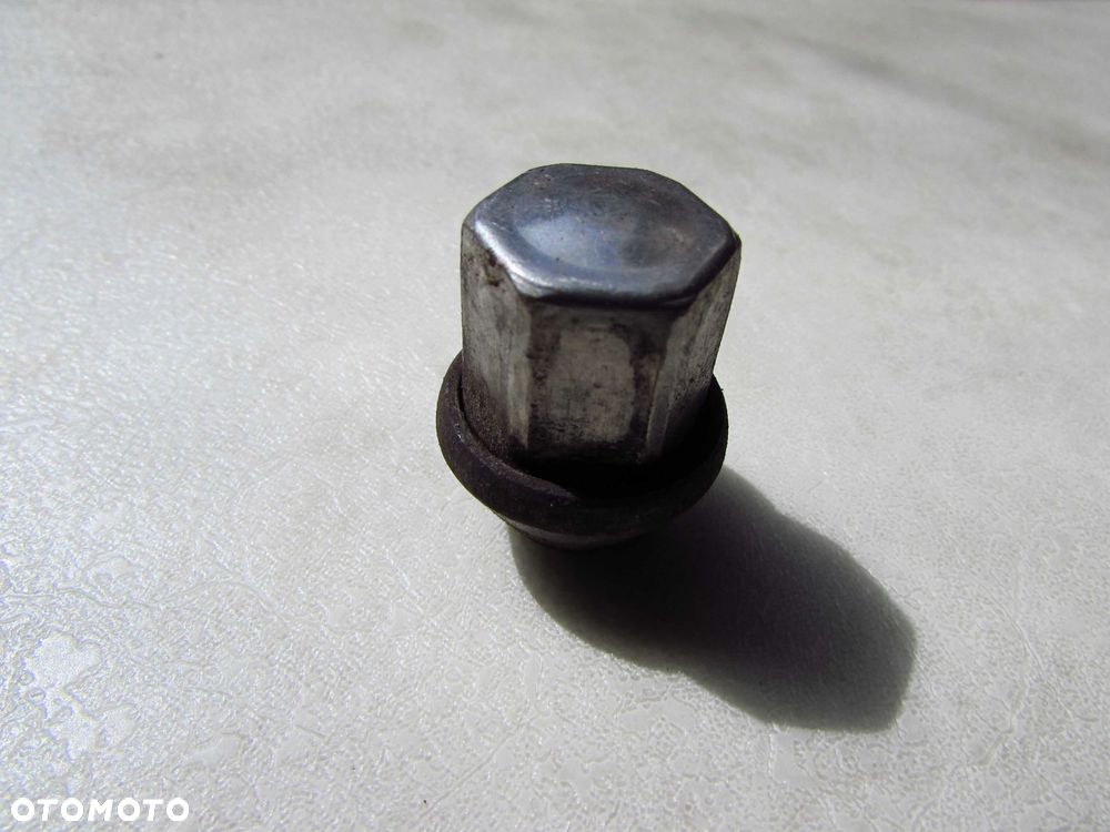 FORD VOLVO NAKRETKI KOL FELGI ALU KPL - 2