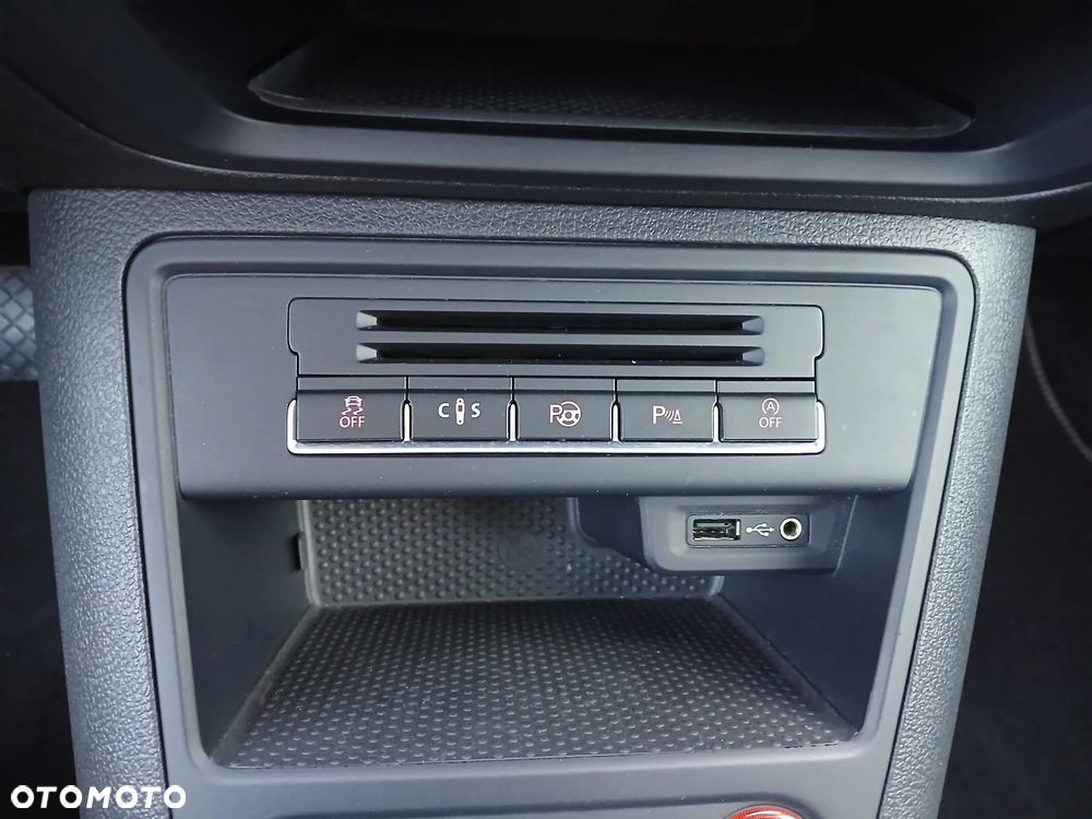 Volkswagen Tiguan 2.0 TDI SCR 4MOTION BlueMotion Technology DSG Lounge Sport & Style - 36