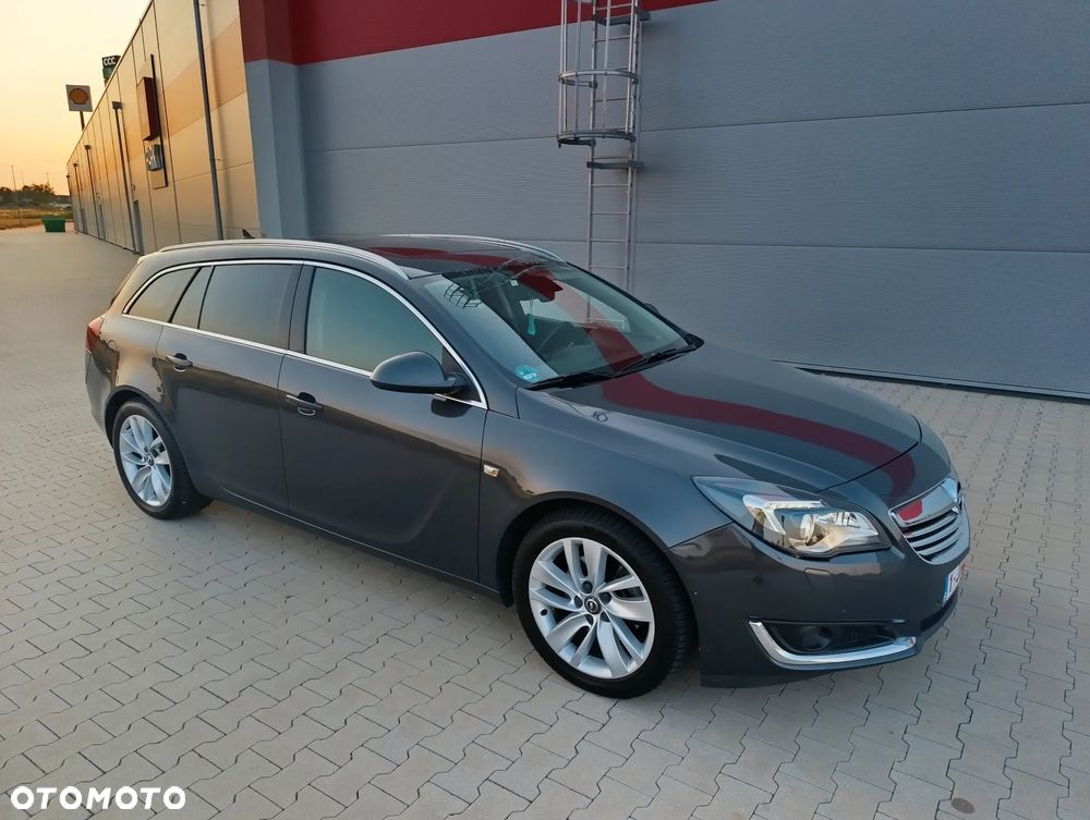 Opel Insignia 2.0 CDTI Cosmo ecoFLEX S&S - 10