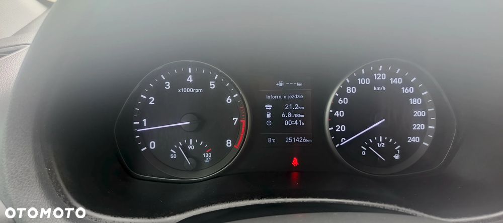 Hyundai i30 1.4 Comfort - 11
