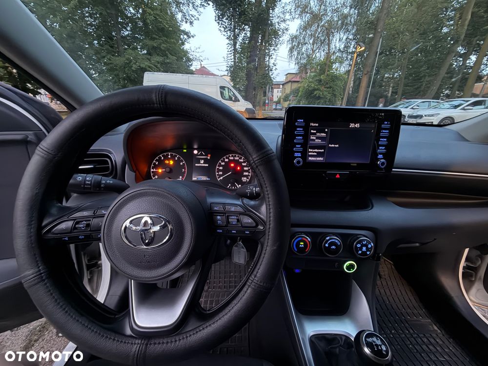 Toyota Yaris 1.0 Active - 8