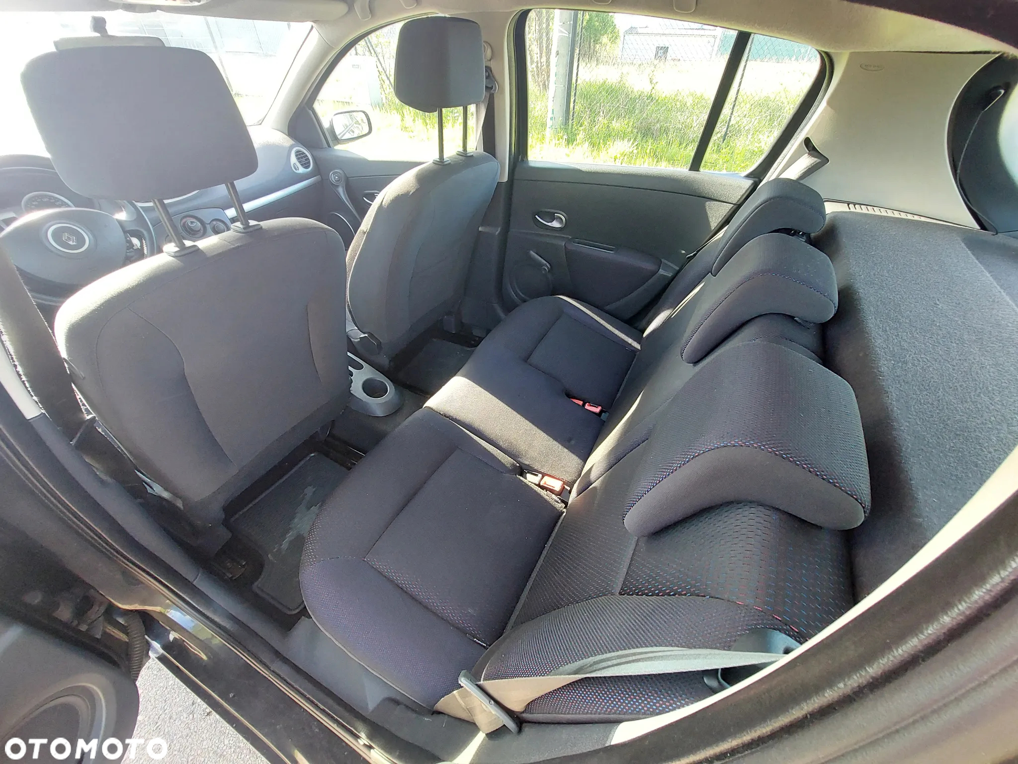 Renault Clio 1.6 16V Expression - 14