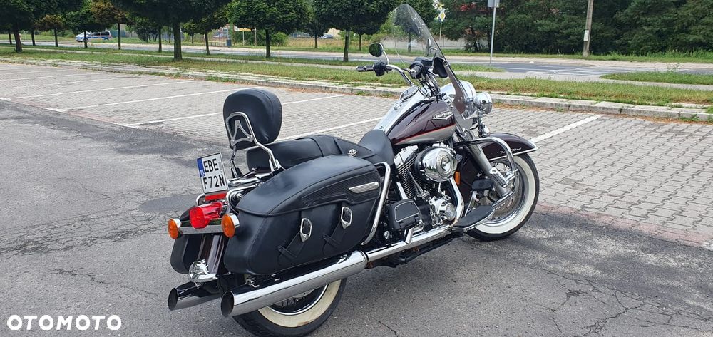 Harley-Davidson Touring Road King - 14