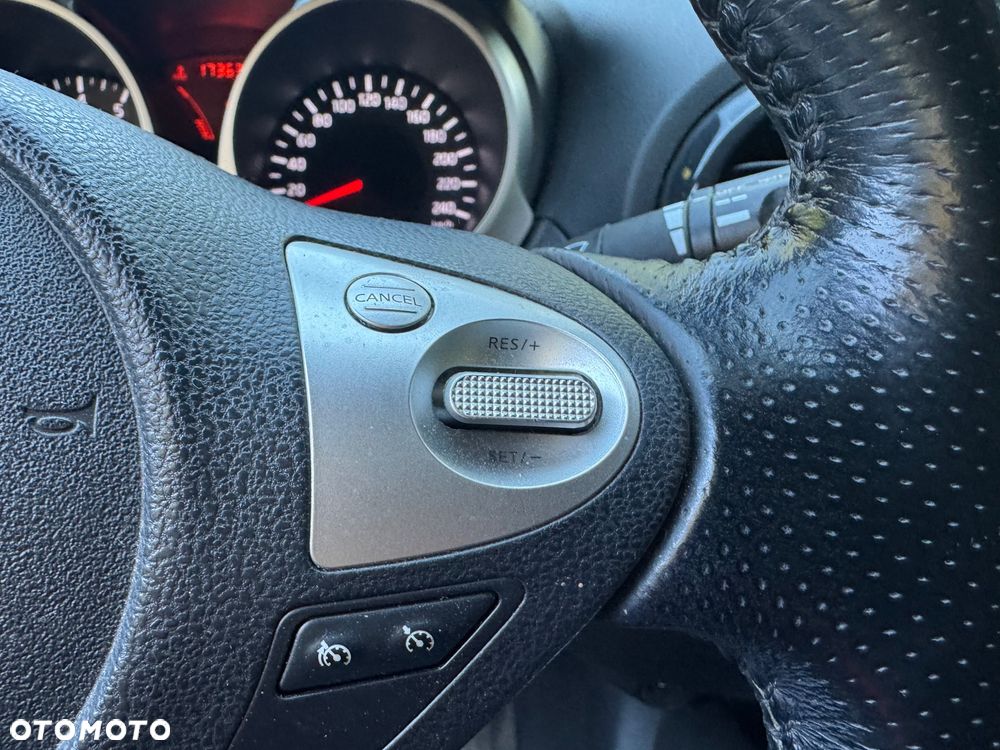 Nissan Juke 1.6 Start/Stop Tekna - 15