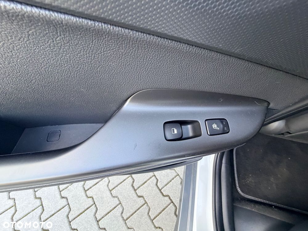 Hyundai Kona Electric 65kWh Platinum - 27