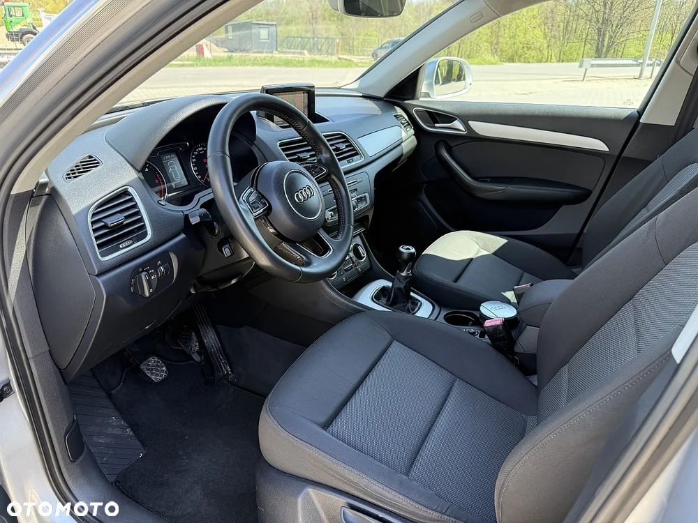 Audi Q3 2.0 TDI Design - 10
