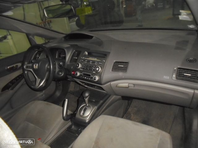 Carro MOT: LDA2 HONDA CIVIC 2007 1.3I EH 95CV 4P CINZA GASOLINA/HIBRIDO - 8