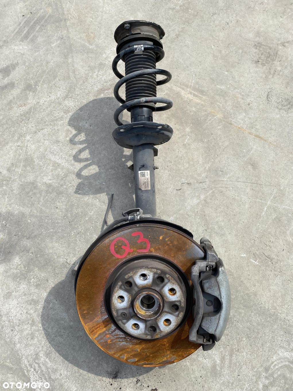 Audi Q3 II 2.0 TDI automat Zwrotnica amortyzator prawy przód 5Q0407258C - 1