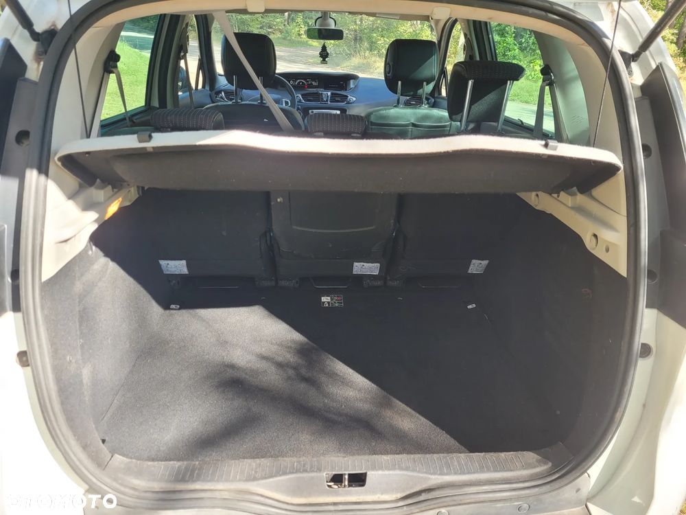 Renault Scenic 1.6 dCi Energy Bose Edition - 27