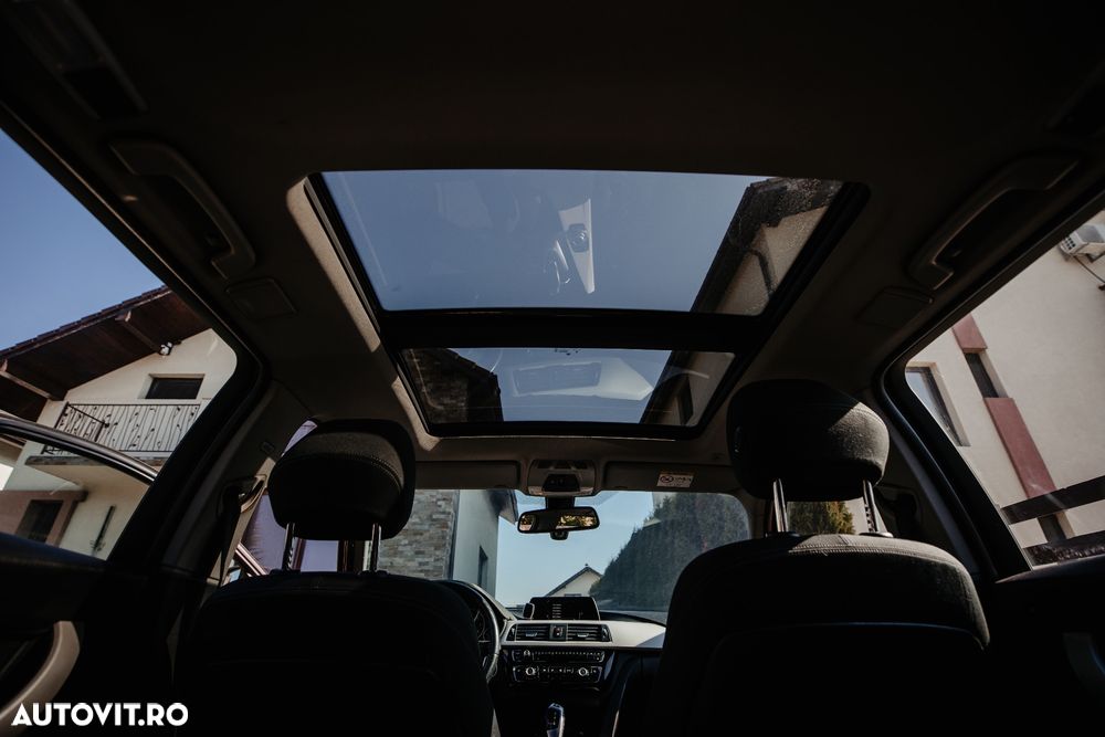 BMW Seria 3 320d Aut. Efficient Dynamics Edition - 14