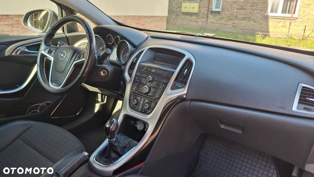 Opel Astra 1.7 CDTI DPF Start/Stop Active - 8