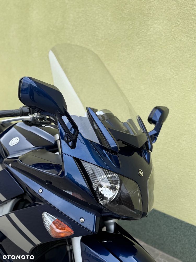 Yamaha FJR - 2