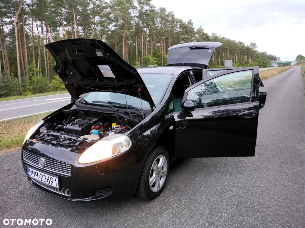 Fiat Grande Punto 1.4 8V - 31