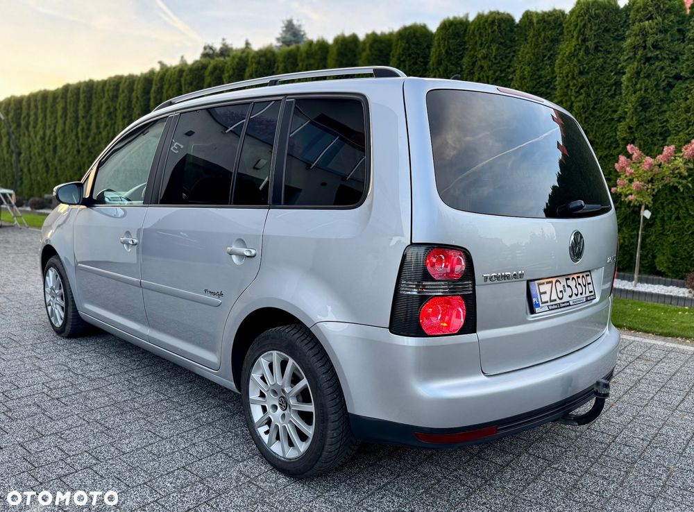 Volkswagen Touran 2.0 TDI DPF Freestyle - 14