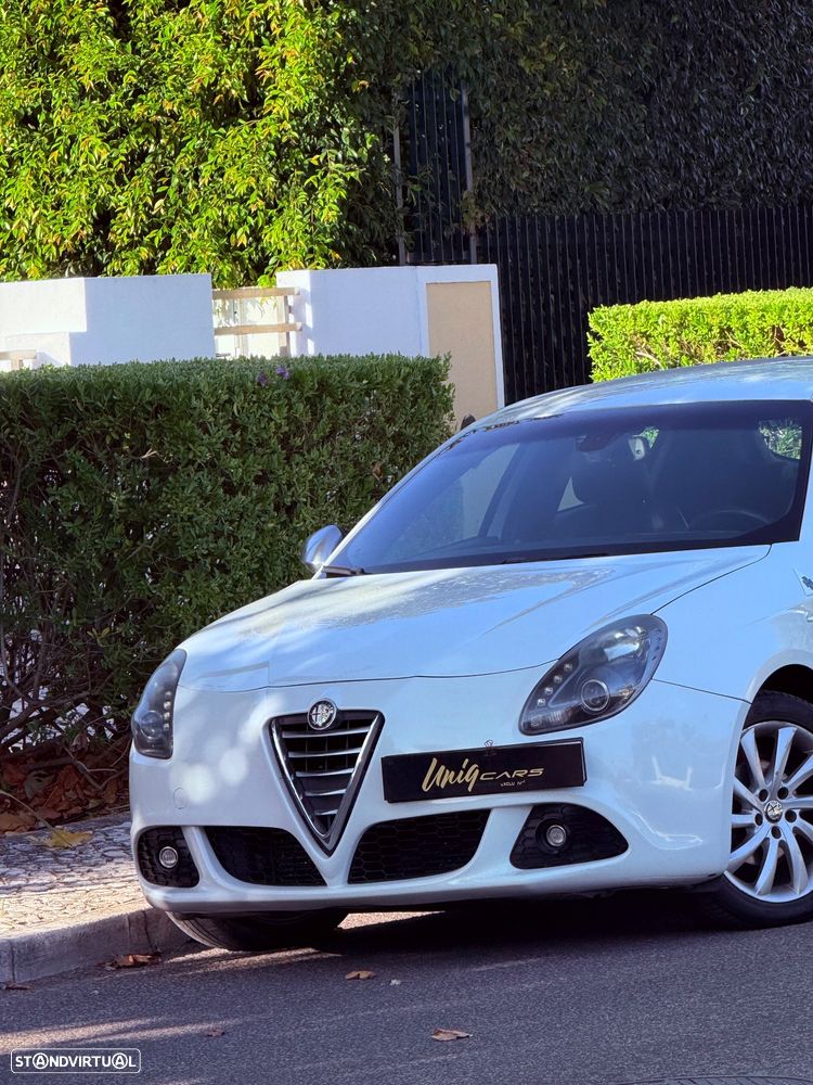 Alfa Romeo Giulietta - 5