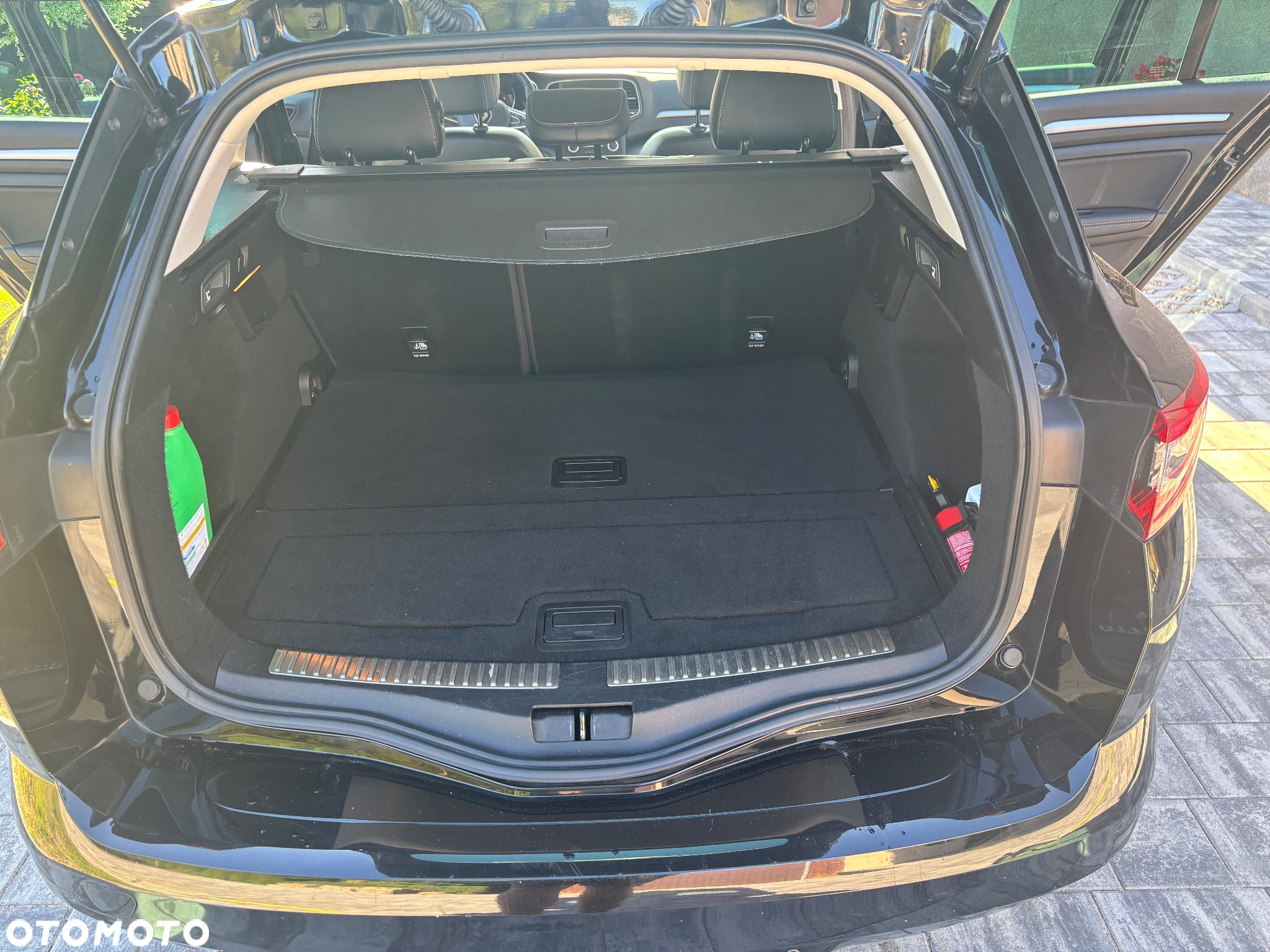 Renault Megane ENERGY TCe 130 EDC INTENS - 10