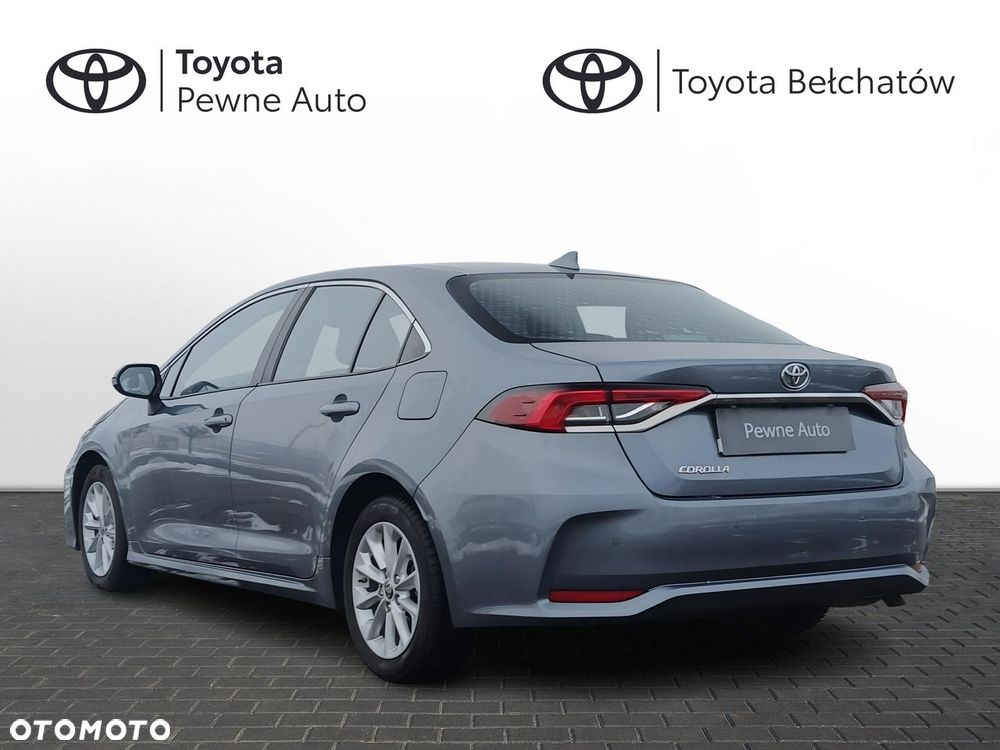 Toyota Corolla - 4