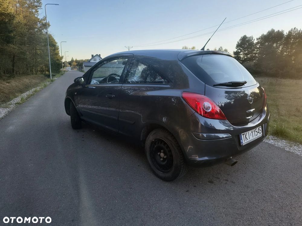 Opel Corsa 1.2 16V Enjoy - 4