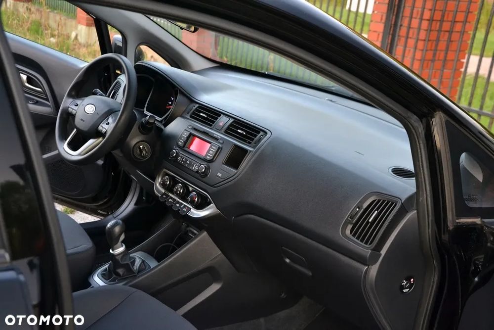 Kia Rio 1.4 Dream-Team Edition - 16