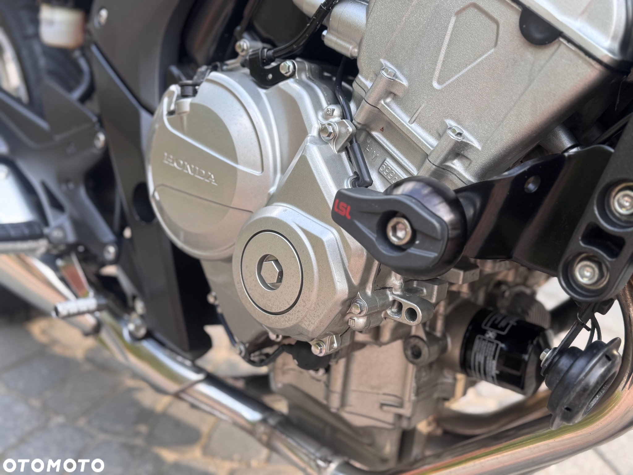 Honda CBF - 25