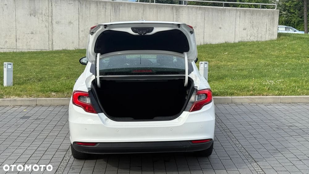 Fiat Tipo 1.4 16v Easy EU6d - 22