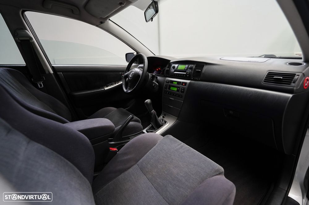 Toyota Corolla 1.4 Sol - 6