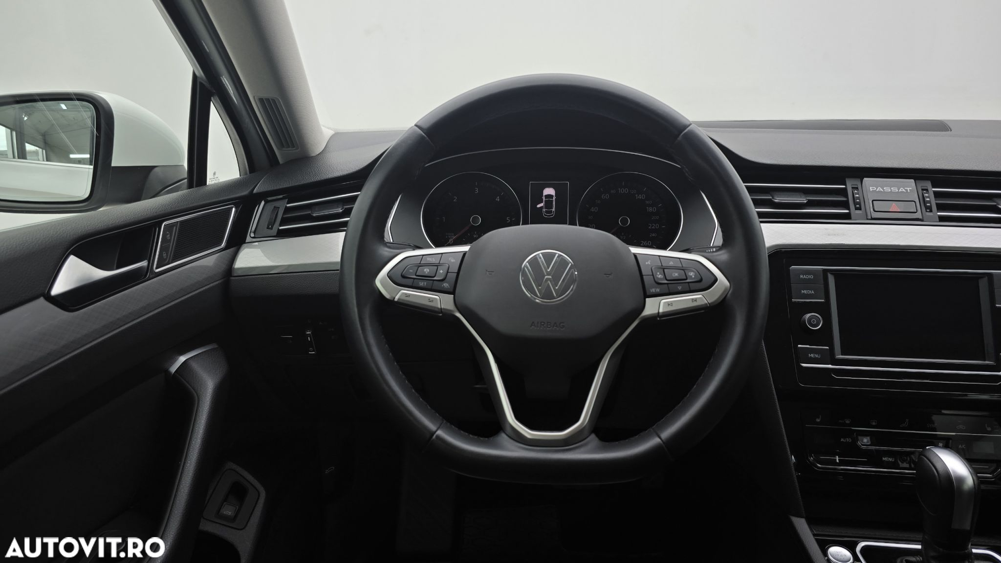 Volkswagen Passat 2.0 TDI DSG Comfortline - 15