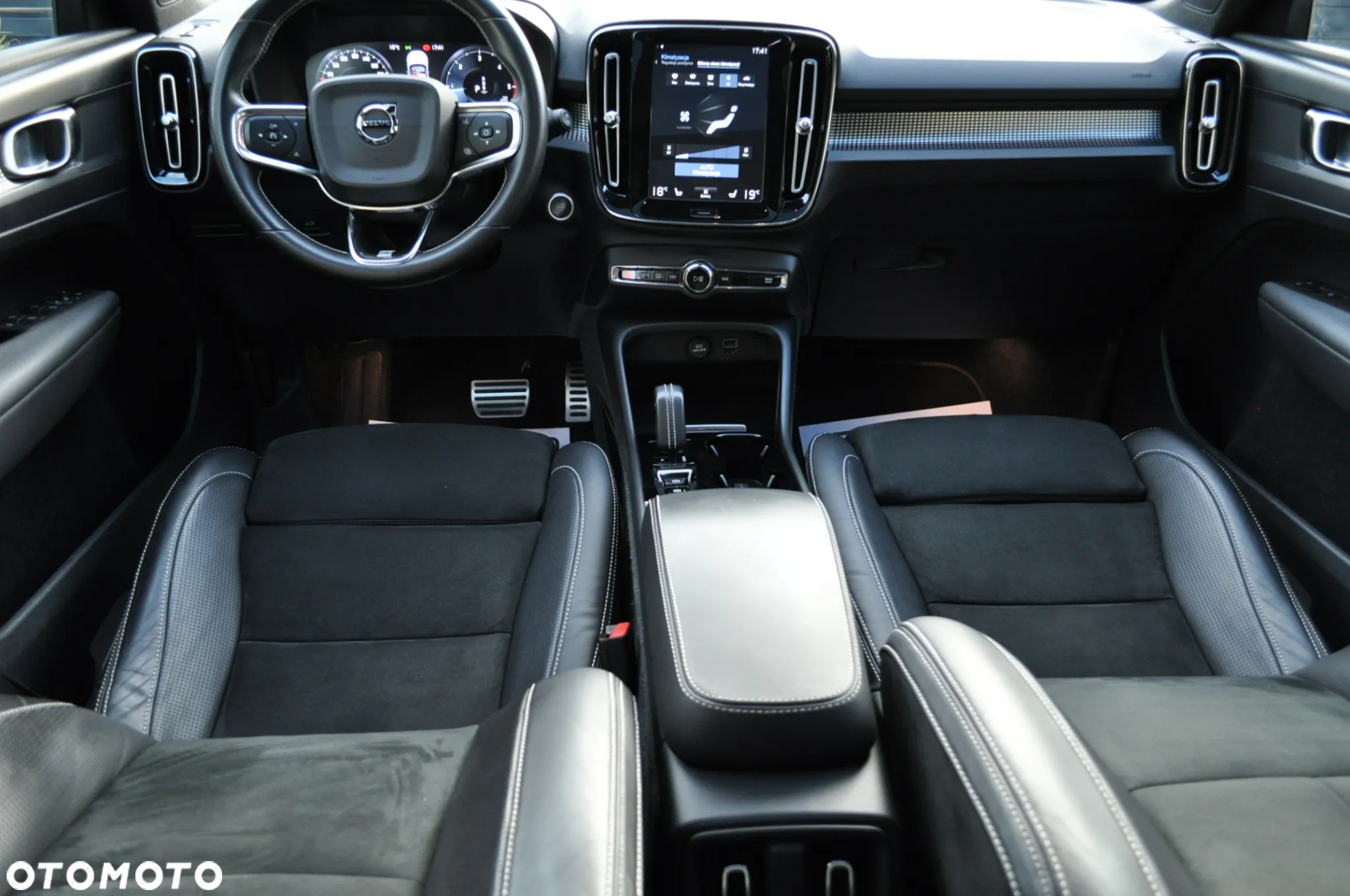 Volvo XC 40 D3 R-Design - 35