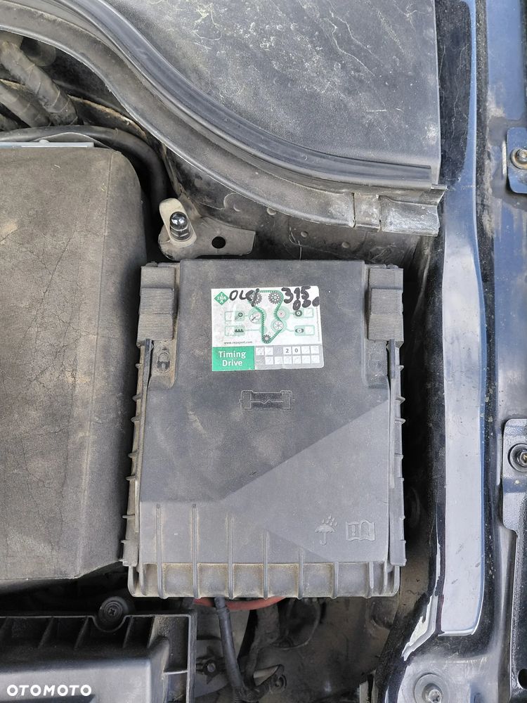 Volkswagen Passat 2.0 TDI DPF DSG Comfortline - 2