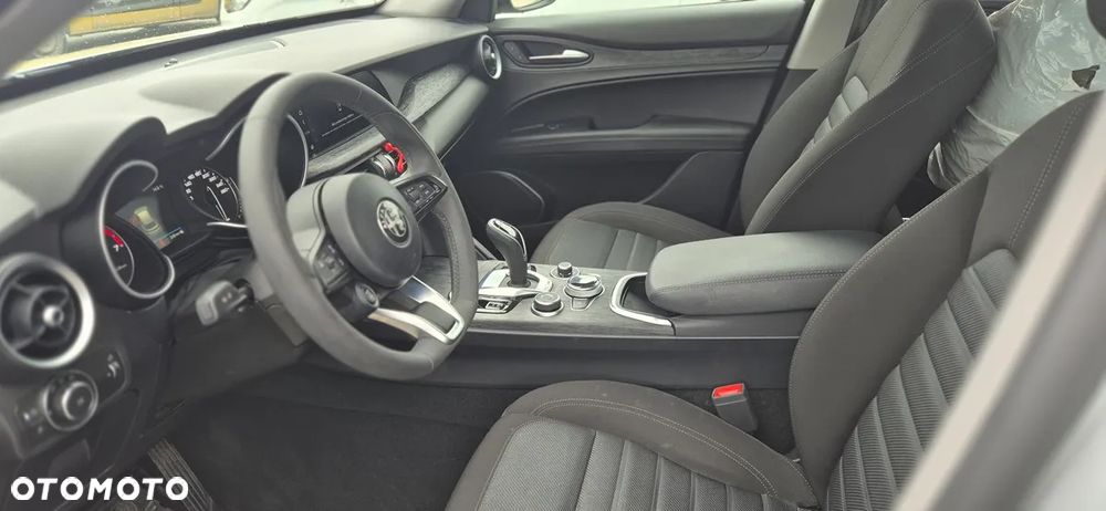 Alfa Romeo Stelvio 2.0 Turbo Super Q4 - 16