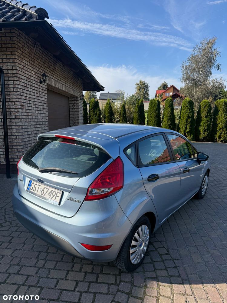 Ford Fiesta - 4
