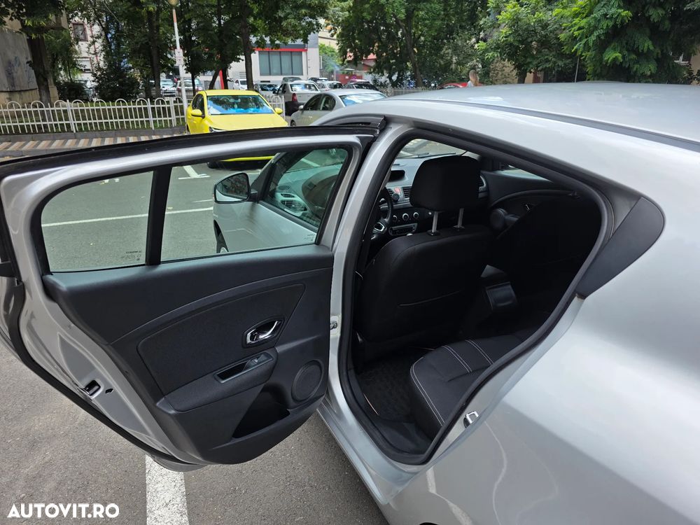 Renault Megane 1.6 16V Expression - 19